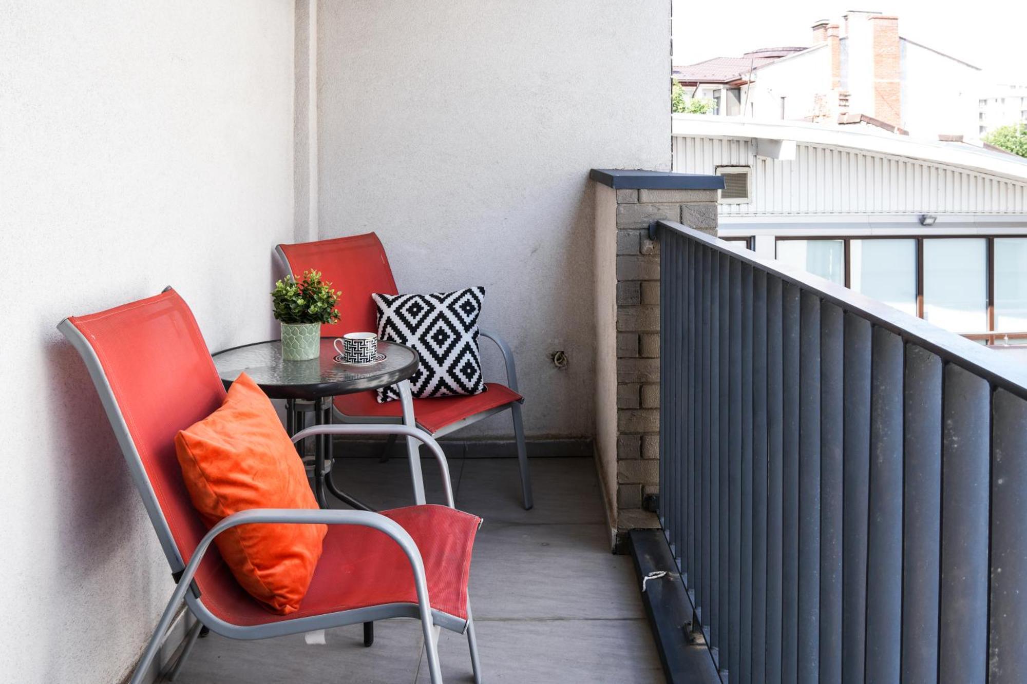 Maria - Modern Apartment With Parking And Workspace Бухарест Экстерьер фото