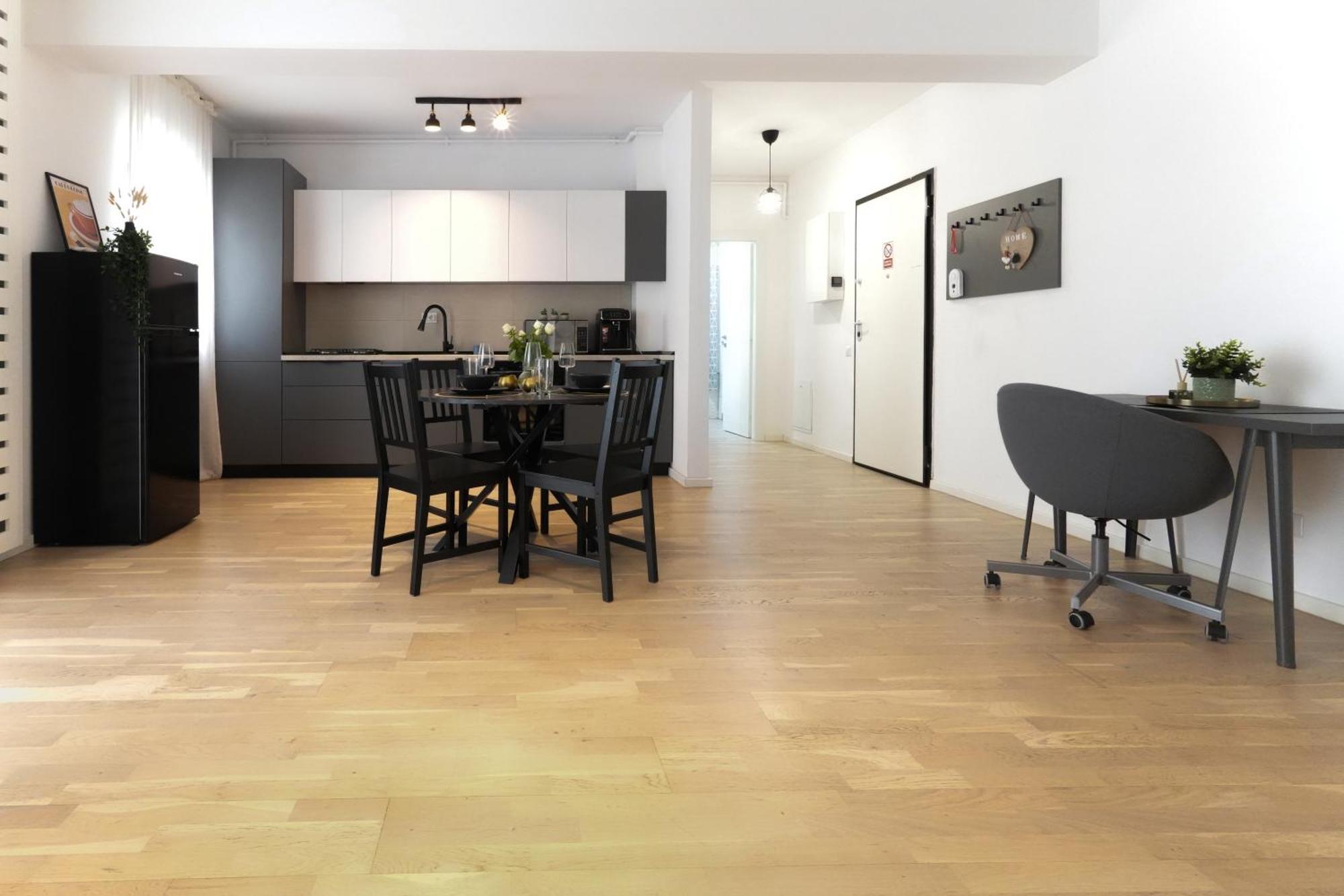 Maria - Modern Apartment With Parking And Workspace Бухарест Экстерьер фото